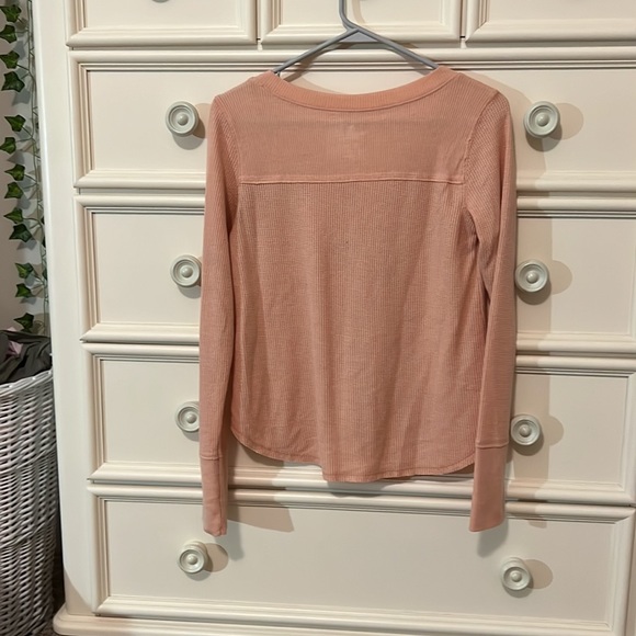 Hollister long sleeve sweater - Picture 2 of 4